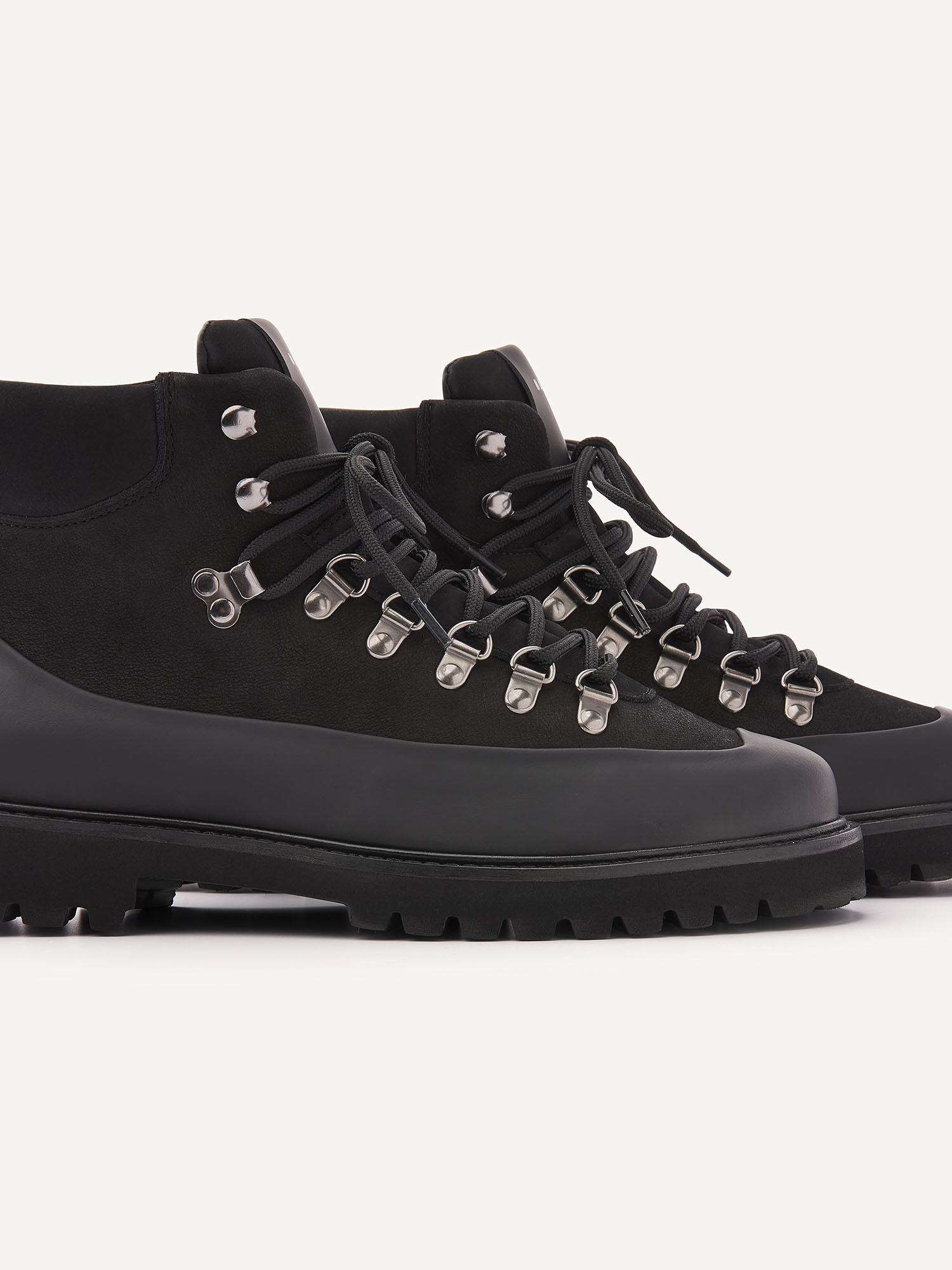 Logan Chad | Black Boots for Men