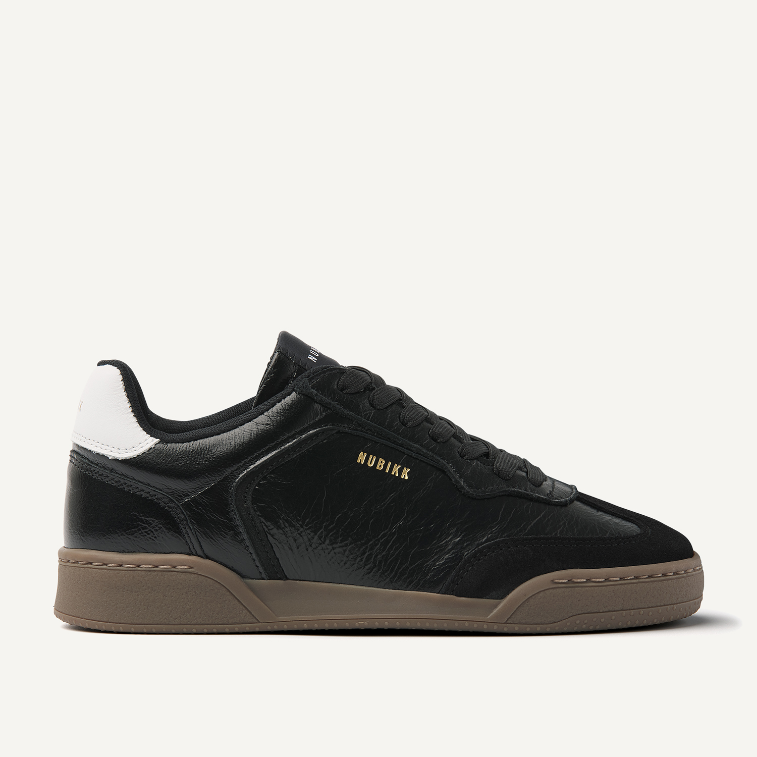 Zwarte gympen hotsell nike dames