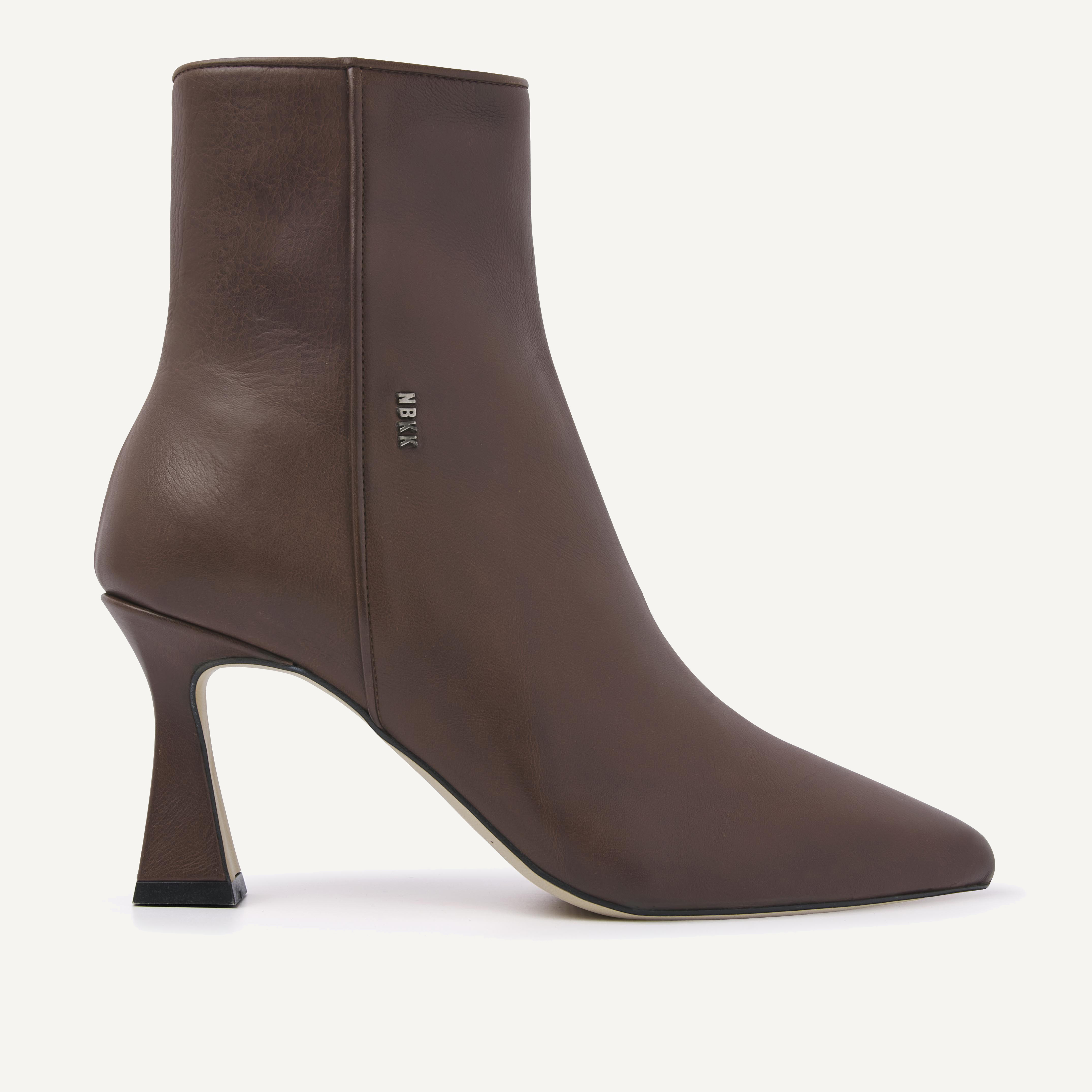 Ace Yada | Brown Ankle Boots
